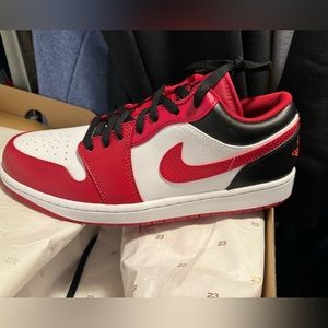 Brand New Air Jordan 1 Low shoe men’s 10.5